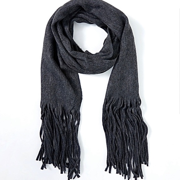 NWT Lucky Brand Fringe Scarf Grey - Picture 2 of 7